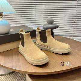 Picture of UGG Shoes _SKUUGGsz35-40ML110419785